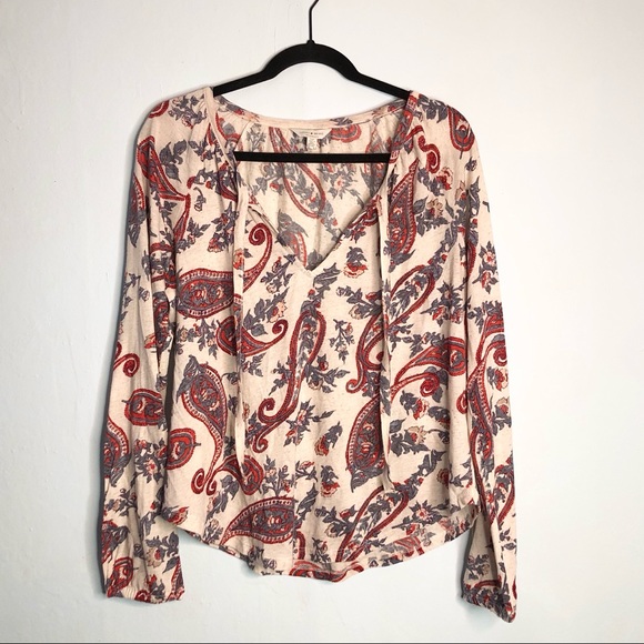 Lucky Brand Tops - Lucky Brand flowy blouse in small